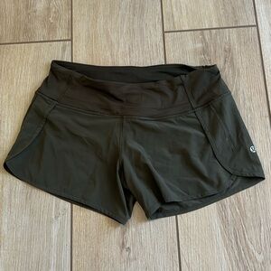 Lululemon army green shorts size 4